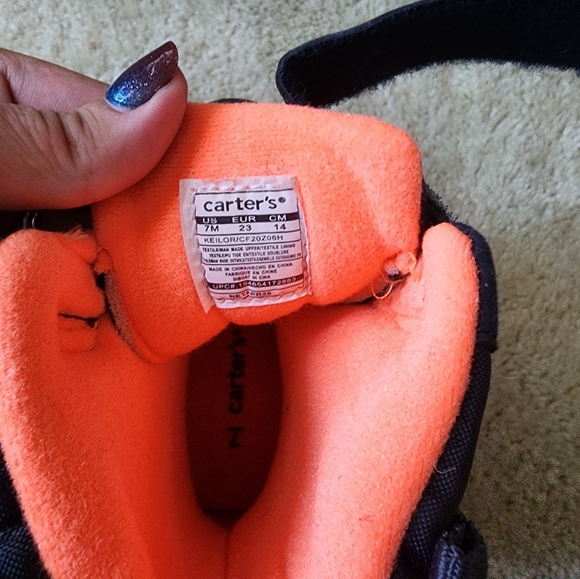 Carter's boys snow boots navy/orange size 7 BARELY WORN - Picture 4 of 5